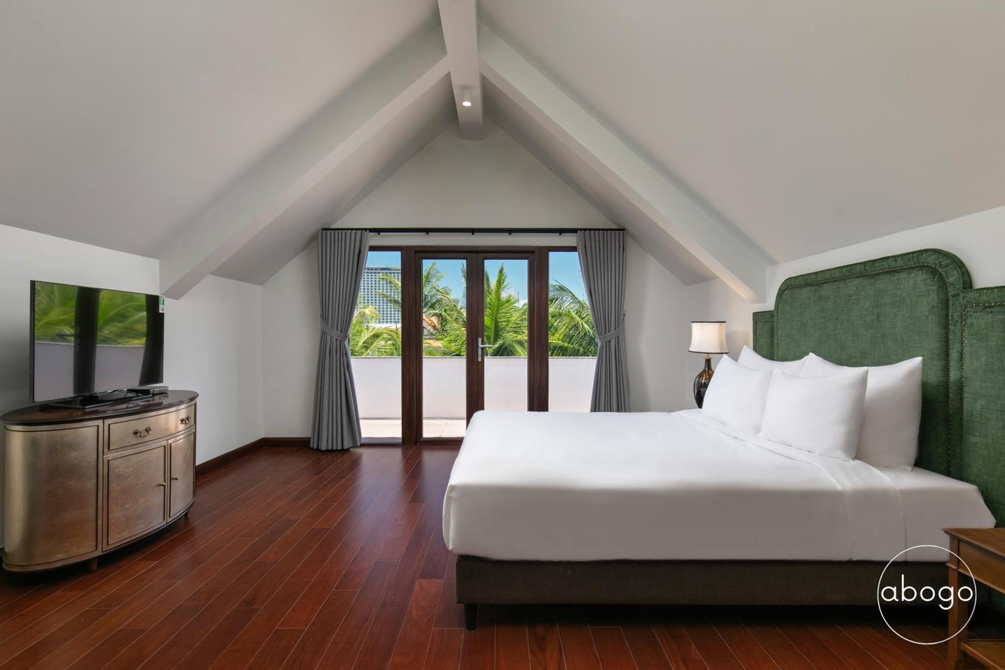 Abogo Resort Villas Luxury Danang Exterior photo